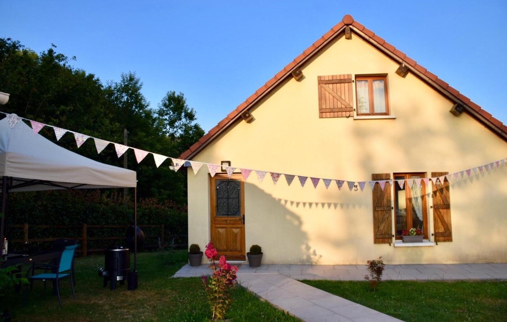 Bed and Breakfast Libellule Coussac-Bonneval Zewnętrze zdjęcie